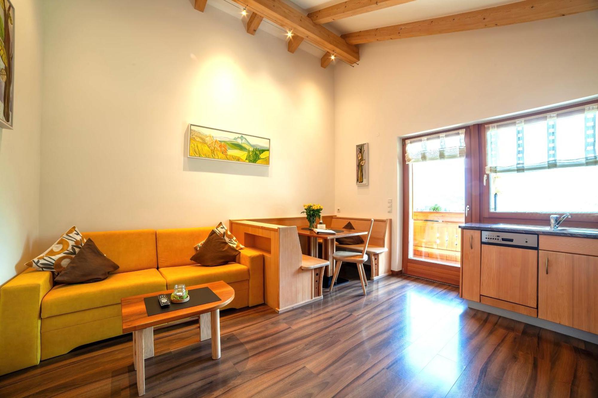 Appartementhaus Tratter 拉古多 外观 照片